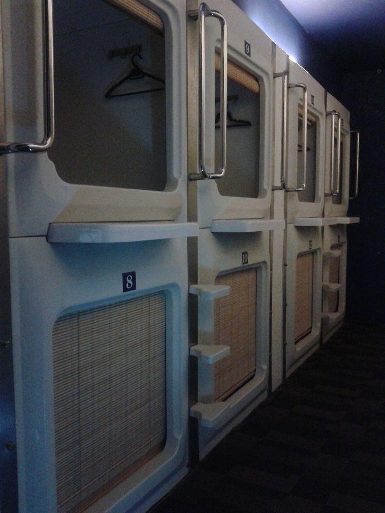 Ufo Capsule Hotel Kuala Lumpur Exterior photo