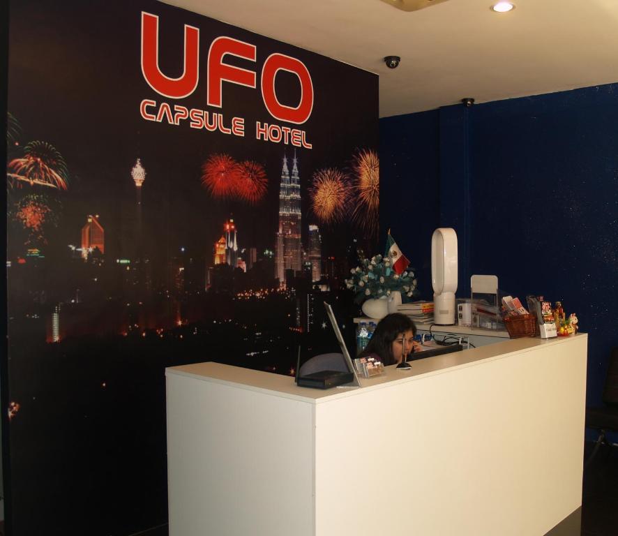 Ufo Capsule Hotel Kuala Lumpur Exterior photo